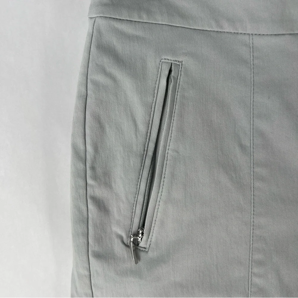 Izod Golf Women's Light‎ Gray Stretch Bermuda Shorts Zipper Pockets Size 6